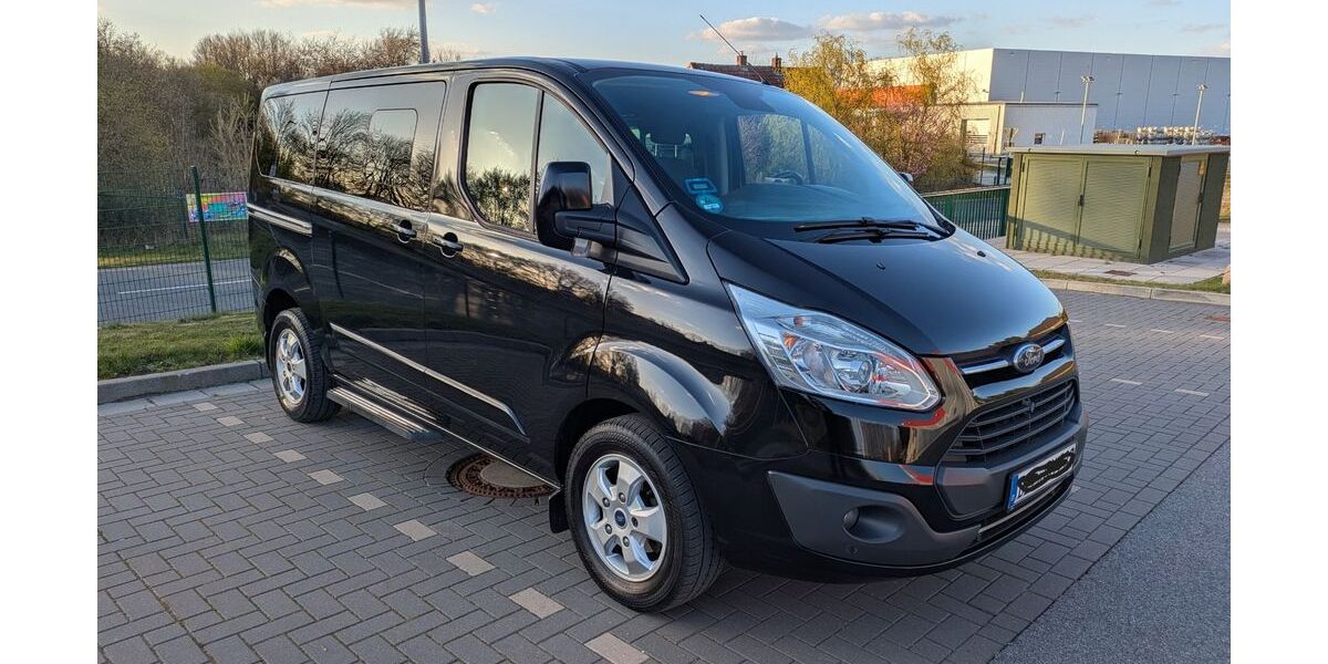 Ford Tourneo Custom 165.500 km 19.800 &euro; Delmenhorst 27753