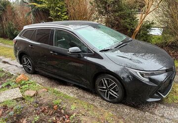 Toyota Corolla 61.000 km 25.800 &euro; Weyhe 28844