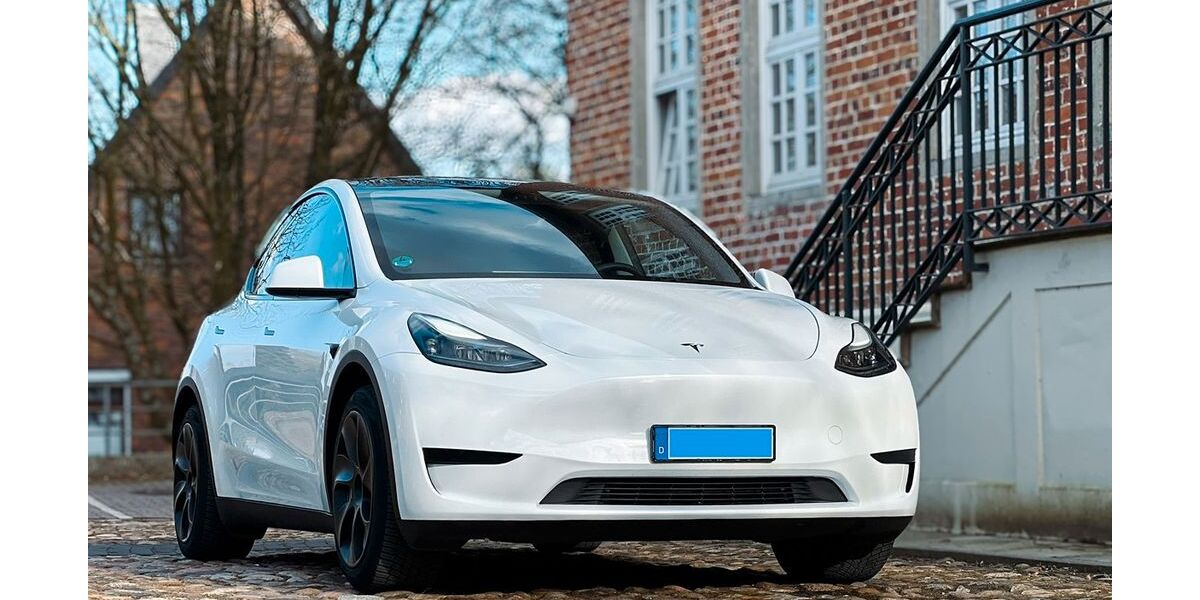 Tesla Model Y 33.000 km 32.990 &euro; Osterholz-Scharmbeck 27711