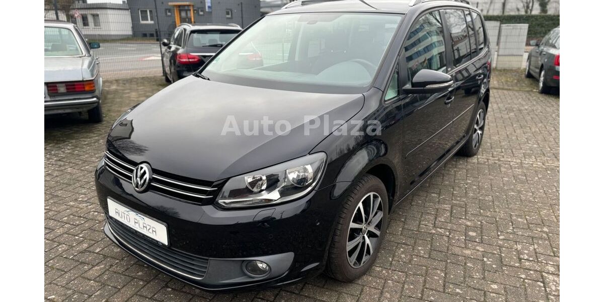 VW Touran 164.000 km 8.900 &euro; Bremen 28199