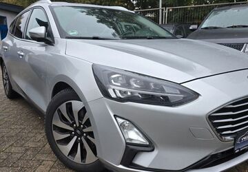 Ford Focus 152.923 km 10.499 &euro; Bremen 28237