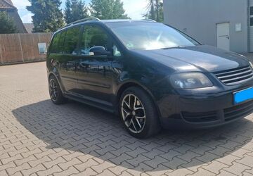 VW Touran 317.300 km 1.100 &euro; Bremen 28759