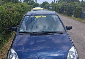 Toyota Yaris 200.000 km 1.100 &euro; Bremen 28239