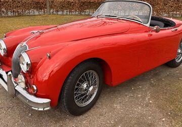 Jaguar XK 14.105 km 139.000 &euro; Blender 27337
