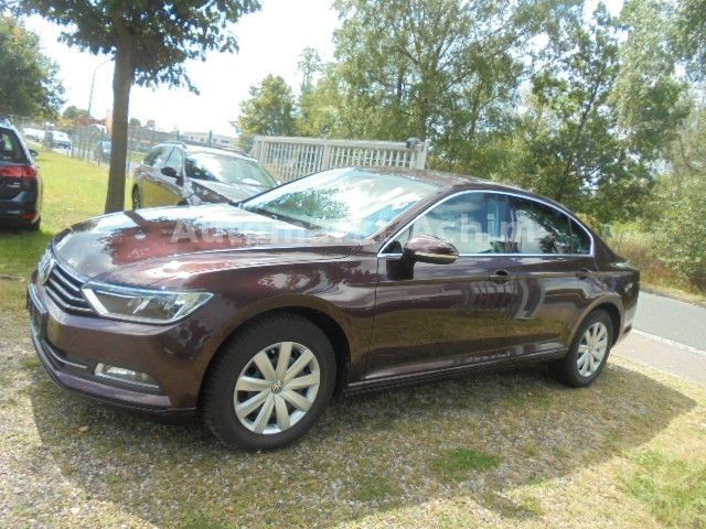 VW Passat 84.000 km 12.950 &euro; Achim 28832