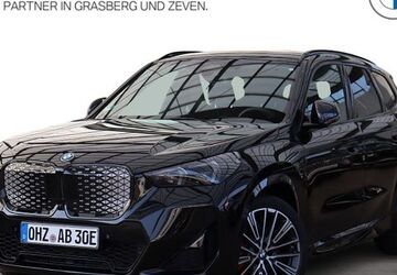 BMW iX1 5.300 km 52.990 &euro; Grasberg 28879