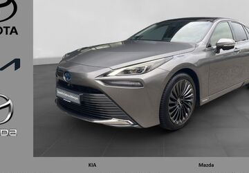 Toyota Mirai 50.250 km 23.222 &euro; Delmenhorst 27755