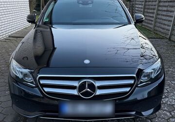 Mercedes-Benz E 350 256.000 km 22.900 &euro; Bremen 28777