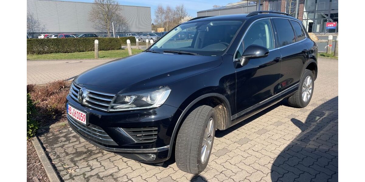 VW Touareg 258.900 km 13.900 &euro; Bremen 28307