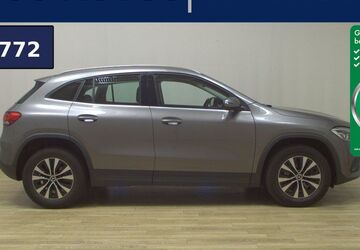 Mercedes-Benz GLA 180 60.138 km 27.480 &euro; Bremen / Arsten 28279