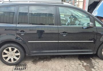VW Touran 275.000 km 2.750 &euro; bremen 28309