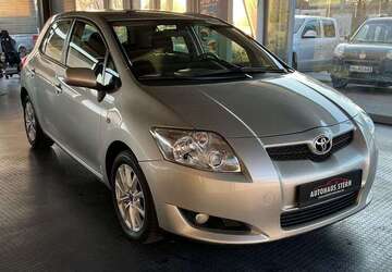 Toyota Auris 125.000 km 7.990 &euro; Bremen 28201