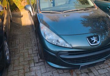 Peugeot 207 146.315 km 2.200 &euro; Hambergen 27729