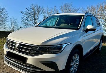 VW Tiguan 88.000 km 22.999 &euro; Bremen 28209