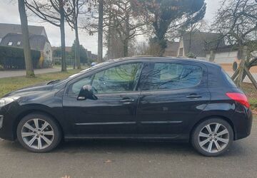 Peugeot 308 101.750 km 4.950 &euro; Bremen 28199