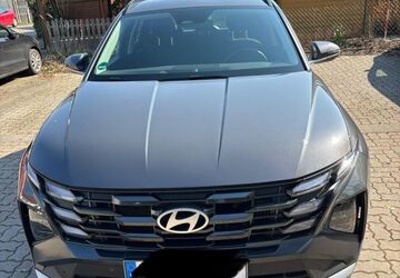 Hyundai TUCSON 12.400 km 31.900 &euro; Bremen 28259