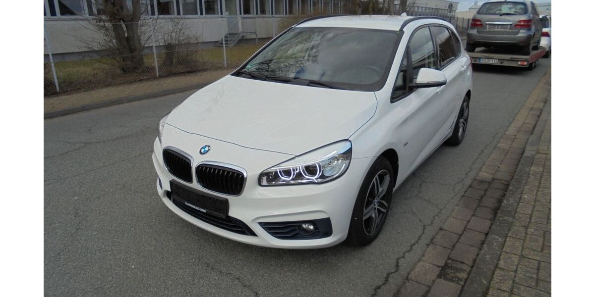 BMW 218 Active Tourer 39.800 km 15.450 &euro; Stuhr 28816