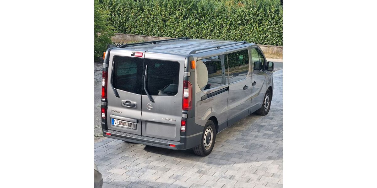 Opel Vivaro 189.400 km 13.999 &euro; Langwedel 27299