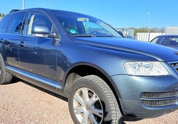 VW Touareg 300.500 km 4.999 &euro; Delmenhorst 27755