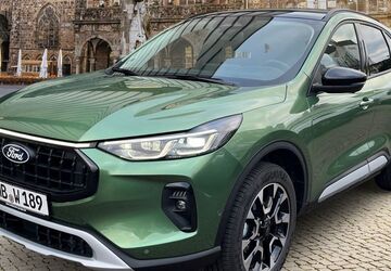 Ford Kuga 28.000 km 39.900 &euro; Bremen 28207