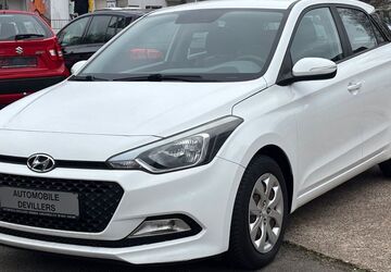 Hyundai i20 100.000 km 7.490 &euro; Bremen 28199