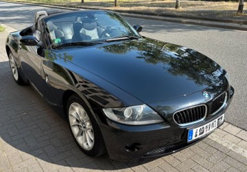 BMW Z4 52.000 km 15.900 &euro; Bremen 28215