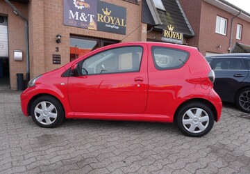 Toyota Aygo 82.123 km 3.500 &euro; Bremen 28195