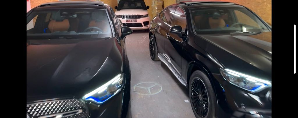 Mercedes-Benz GLC 300 6.000 km 93.999 &euro; Bremen 28217