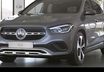 Mercedes-Benz GLA 200 83.962 km 30.890 &euro; Bremen 28307