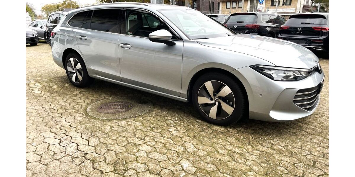VW Passat Variant 23.500 km 33.900 &euro; Bremen 28259