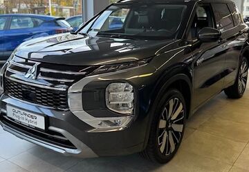 Mitsubishi Outlander 1.568 km 54.990 &euro; Bremen 28237