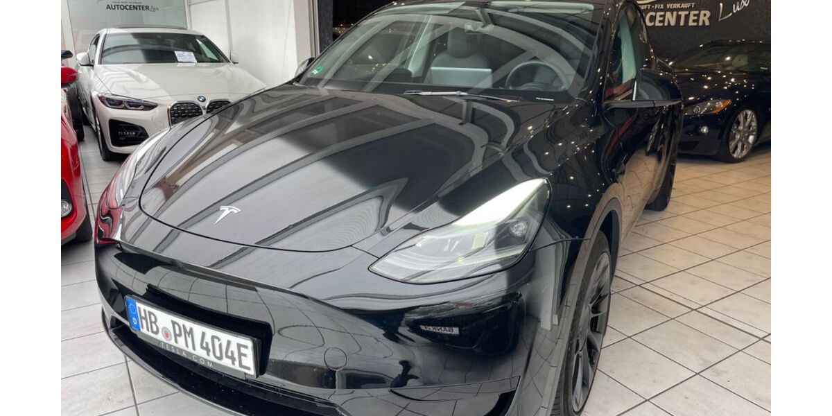 Tesla Model Y 49.500 km 31.699 &euro; Bremen 28201