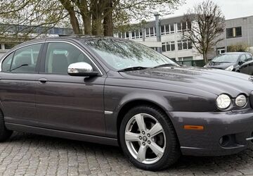 Jaguar X-Type 218.800 km 5.990 &euro; Bremen 28329