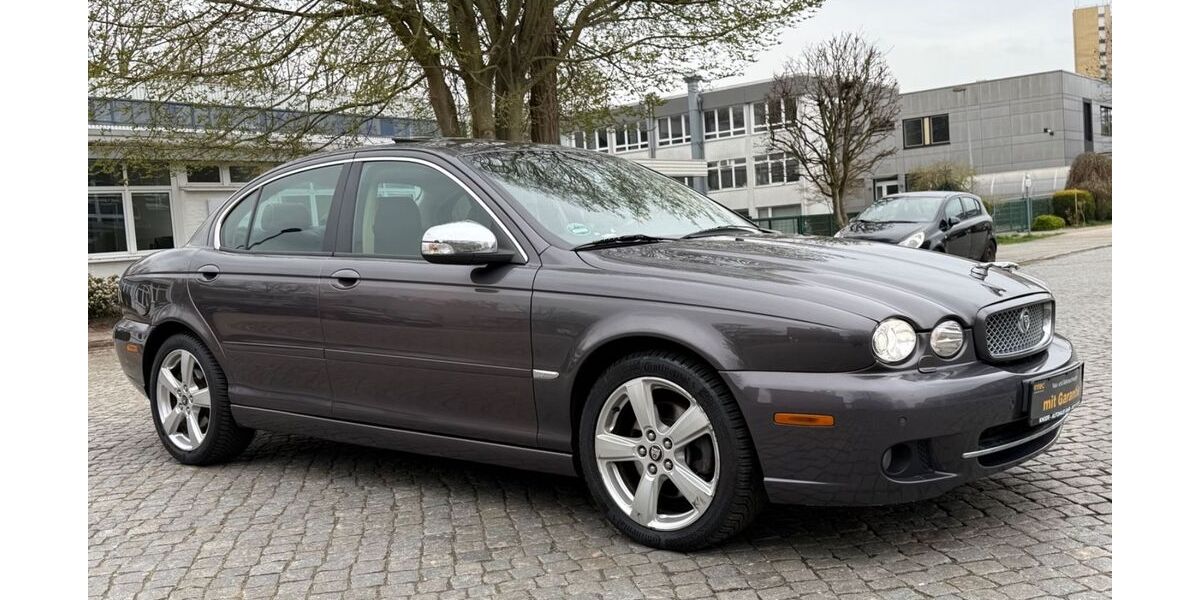 Jaguar X-Type 218.800 km 5.990 &euro; Bremen 28329