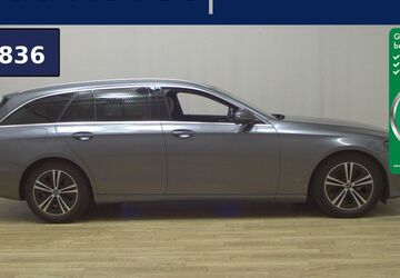 Mercedes-Benz E 200 103.365 km 22.480 &euro; Bremen / Arsten 28279