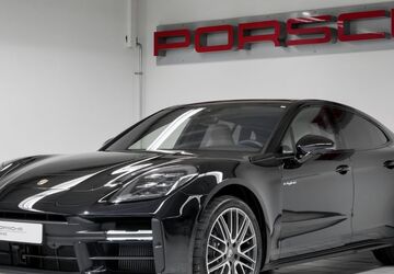 Porsche Panamera 4.900 km 159.890 &euro; Bremen 28207