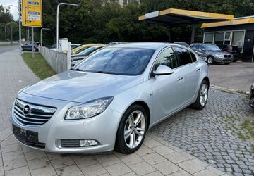 Opel Insignia 216.000 km 3.700 &euro; Bremen 28259