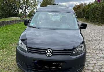 VW Caddy 179.000 km 8.300 &euro; Bremen, Stadt 28203