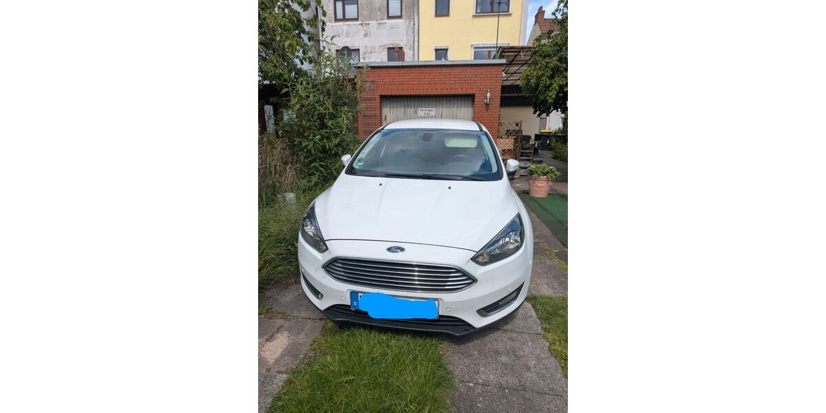 Ford Focus 152.000 km 7.500 &euro; Bremen 28207