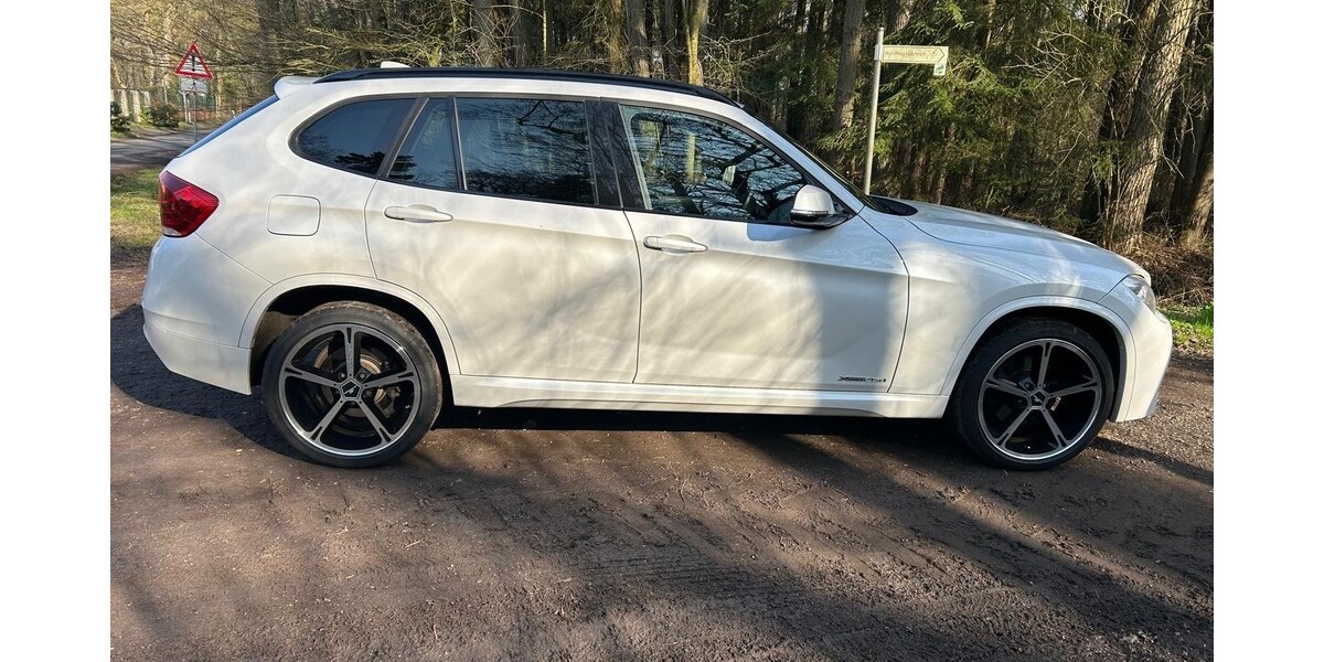 BMW X1 156.781 km 11.999 &euro; Ganderkesee 27777