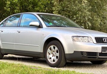 Audi A4 83.000 km 3.490 &euro; Bremen 28197