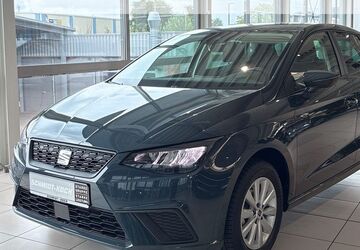 Seat Ibiza 8.087 km 17.180 &euro; Bremen 28217