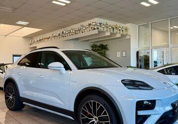 Porsche Macan 6.681 km 102.850 &euro; Stuhr-Bremen 28816