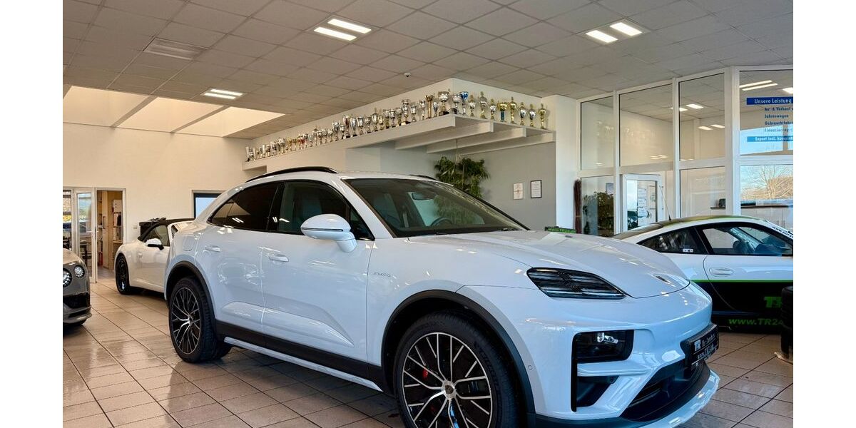 Porsche Macan 6.681 km 102.850 &euro; Stuhr-Bremen 28816