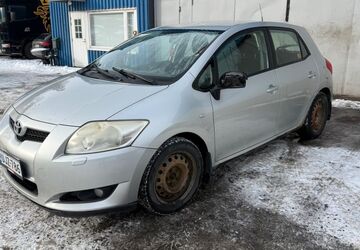 Toyota Auris 333.000 km 1.600 &euro; Sottrum 27367