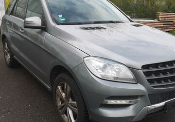 Mercedes-Benz ML 250 240.000 km 10.200 &euro; Bremen 28197