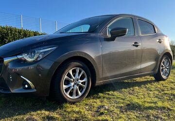 Mazda 2 63.000 km 13.700 &euro; Stuhr 28816
