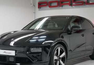 Porsche Macan 9.900 km 126.890 &euro; Bremen 28207