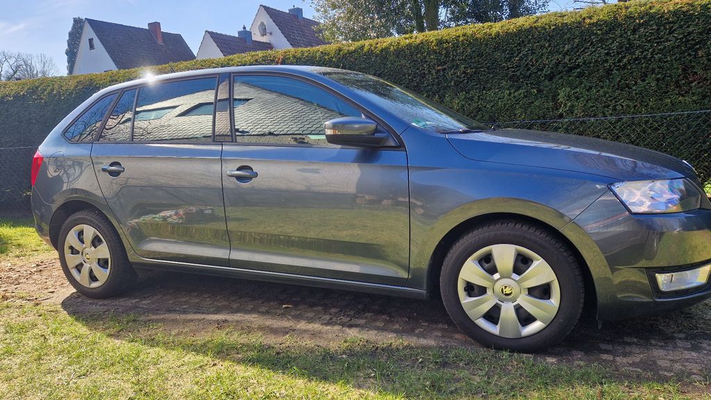 Skoda Rapid 119.899 km 7.900 &euro; Schwanewede 28790