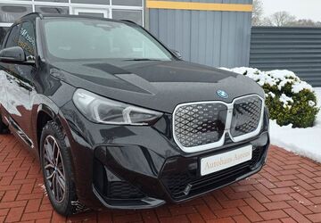 BMW iX1 36.964 km 39.900 &euro; Sottrum 27367